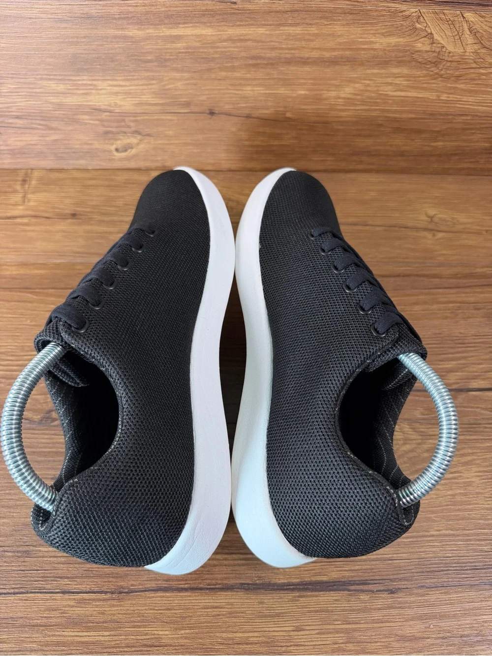 Atoms Model 000 Sneakers Women’s Size 9.5 Black Shoes